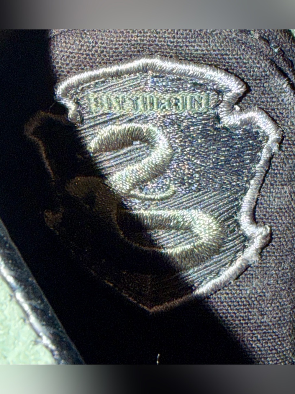 Vans x Harry Potter Slytherin Snake Texture Era Sneakers Women’s 7 Men’s 5.5 - Picture 8 of 9